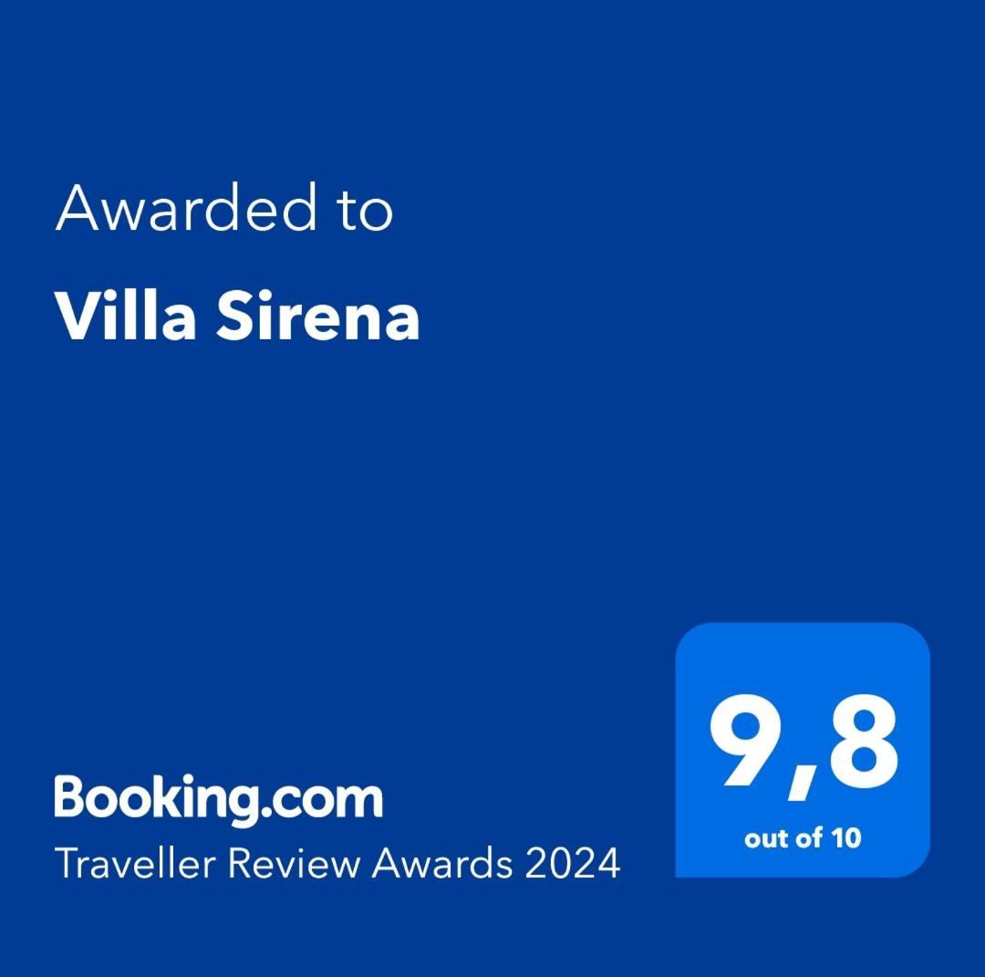 Villa Sirena カラ・エン・ブラネス エクステリア 写真