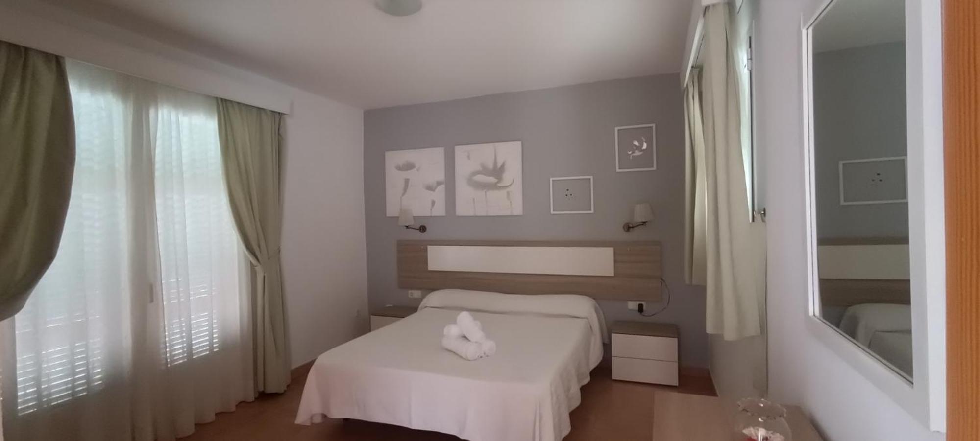 Villa Sirena カラ・エン・ブラネス エクステリア 写真